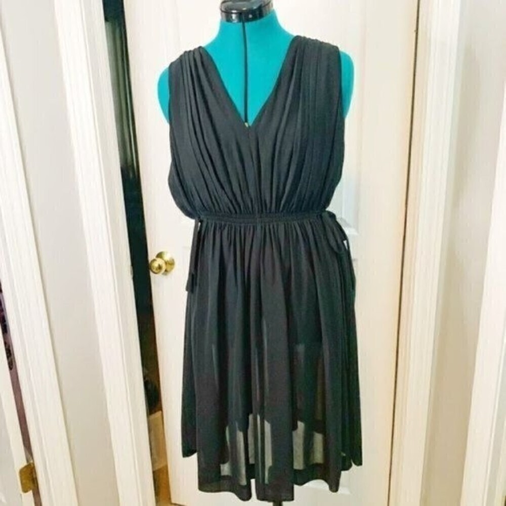 Anthropology NWT Lavana HD in Paris Sleeveless V Neck Evening Party Lined Dress